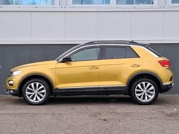 Used VW T-Roc Design 150 HP (110 kW) 2018 Yellow SUV