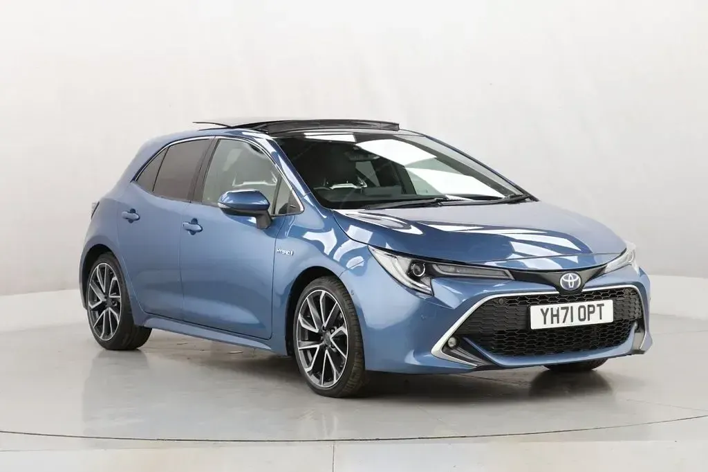 Used Toyota Corolla 184 HP (135 kW) 2021 Blue Hatchback