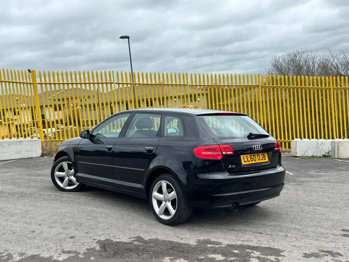 Used Audi A3 Sportback 102 HP (75 kW) 2010 Black Hatchback