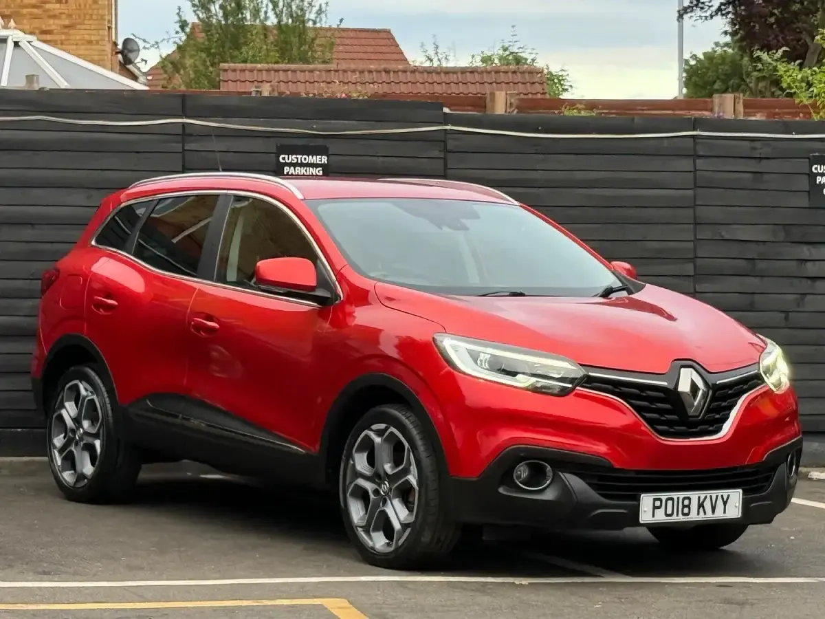 Used Renault Kadjar Dynamique 130 HP (95 kW) 2018 Red SUV