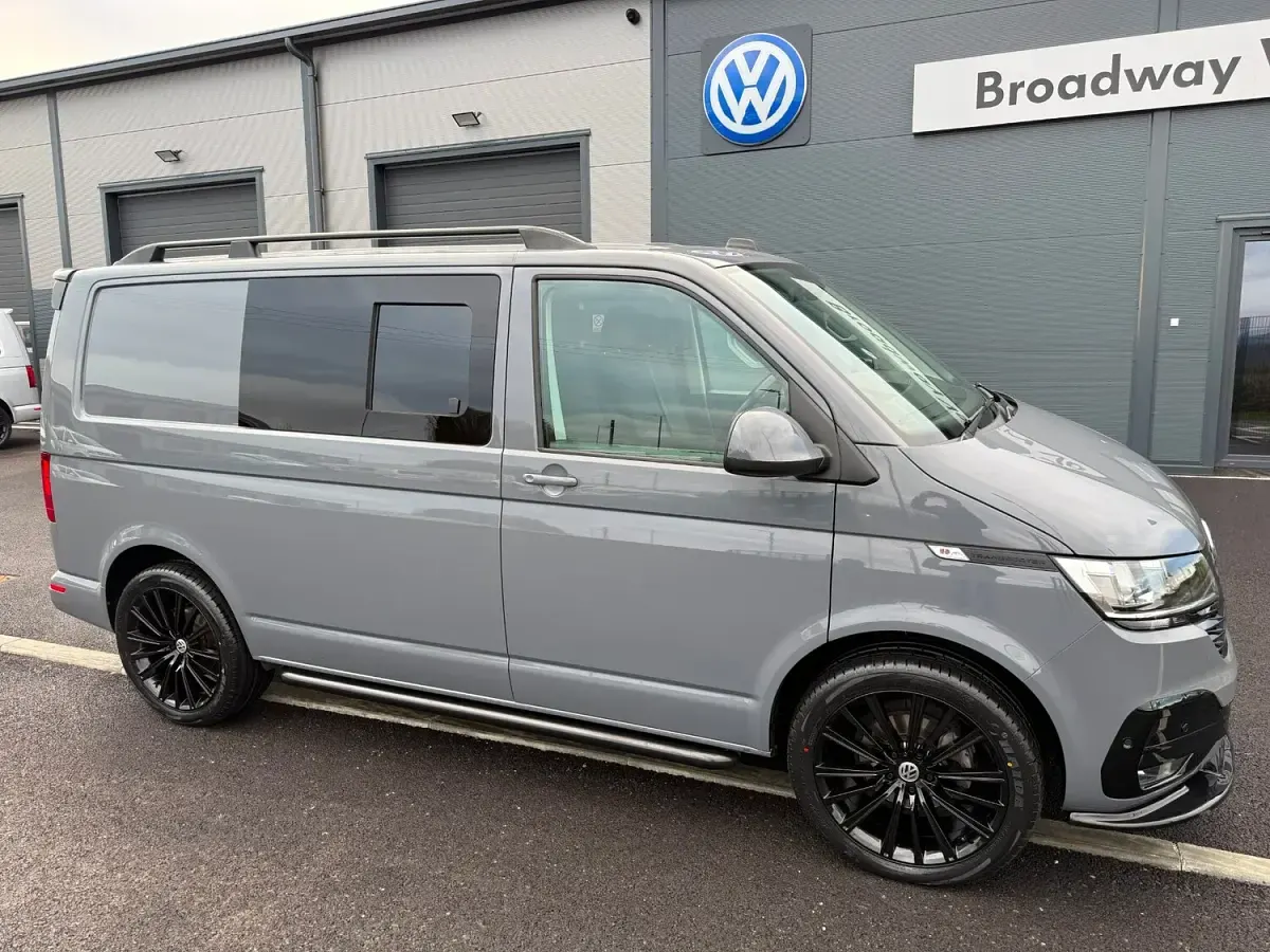 Used VW Transporter Highline 2023 Grey Van