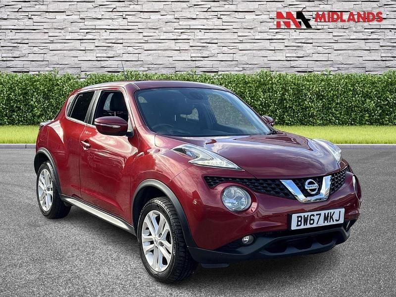 Red Used 2018 Nissan Juke N-Connecta SUV | £5,900 (Fair price) - Image 1/3