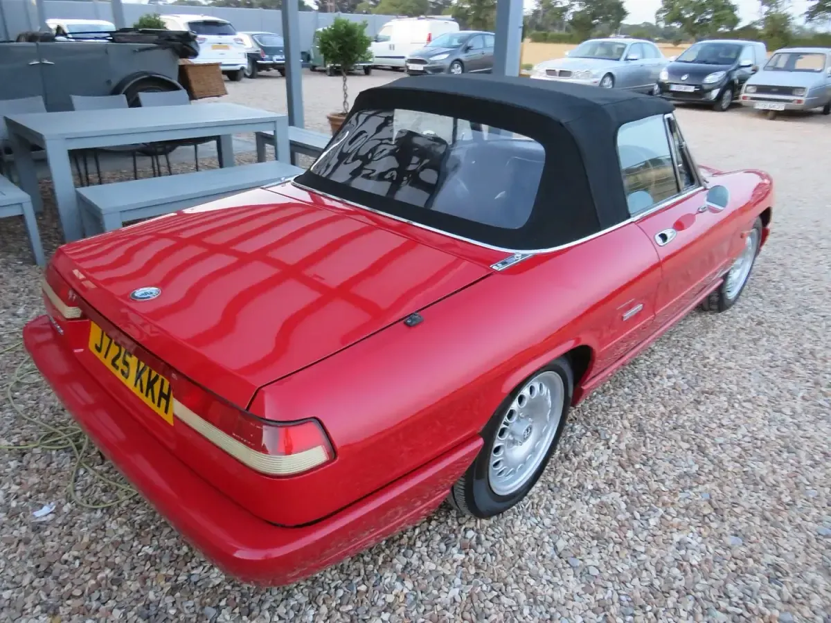 Used Alfa Romeo Spider 1997 Red Cabriolet