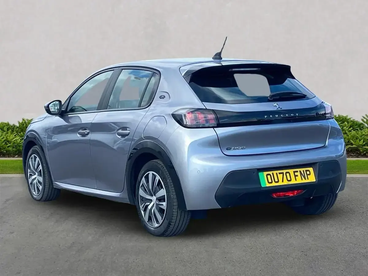 Used Peugeot e-208 Active 100 kW (136 HP) 2020 Grey Hatchback