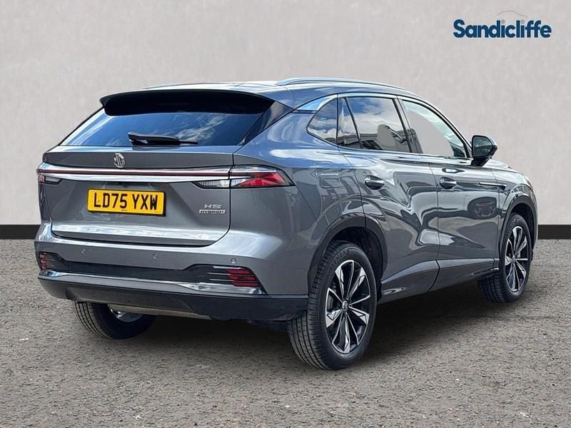 Used MG HS Trophy 224 HP (164 kW) 2024 Metallic  urban grey SUV