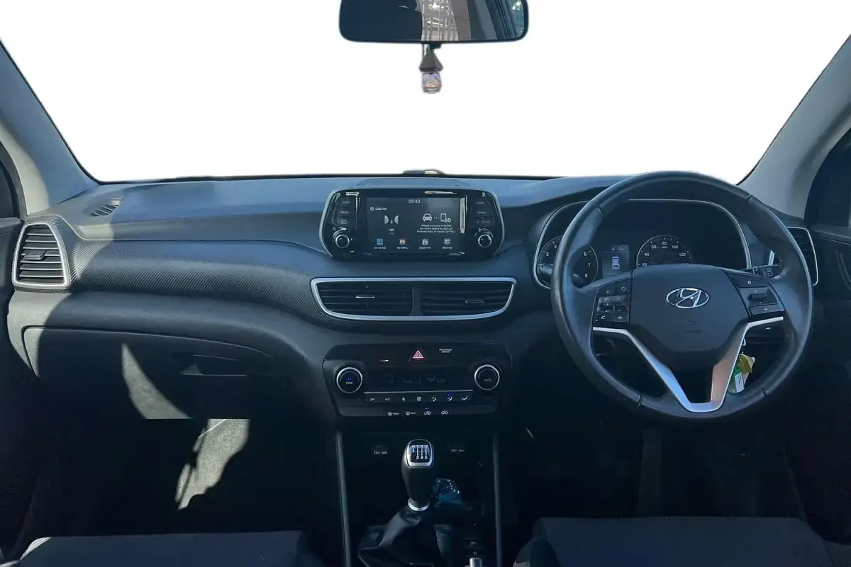 Usado Hyundai Tucson 177 HP (130 kW) 2019 Preto SUV