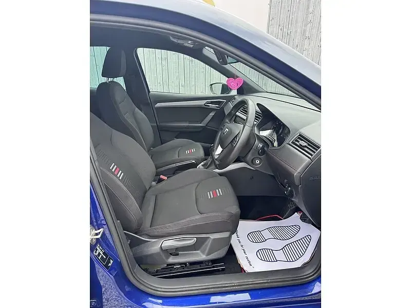 Used Seat Arona FR 115 HP (84 kW) 2018 Blue SUV
