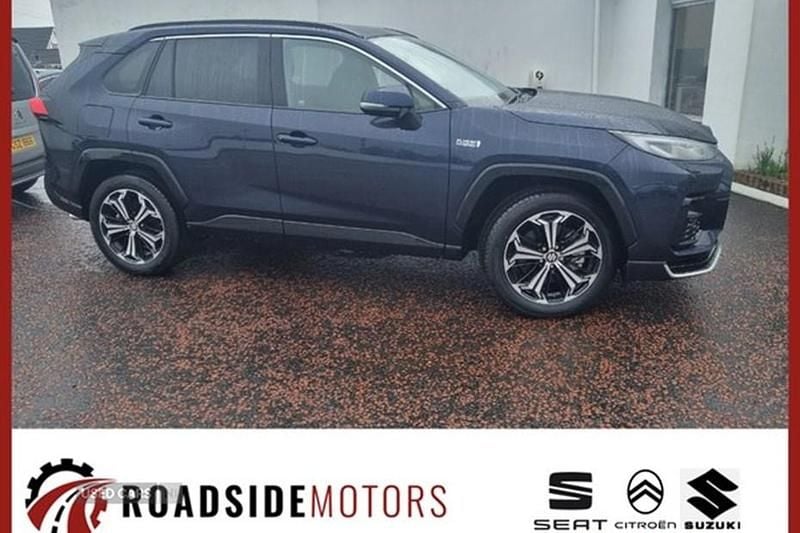 Ny Suzuki Across 302 HK (222 kW) 2025 Blå SUV