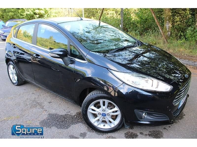 Black Used 2015 Ford Fiesta Zetec Hatchback | £5,341 (Fair price) - Image 1/3