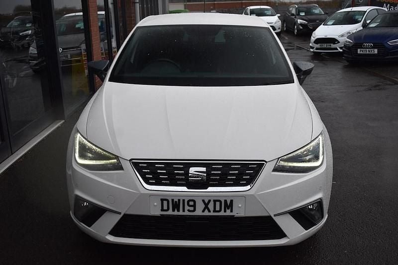 Used Seat Ibiza XCELLENCE 95 HP (69 kW) 2019 White Hatchback