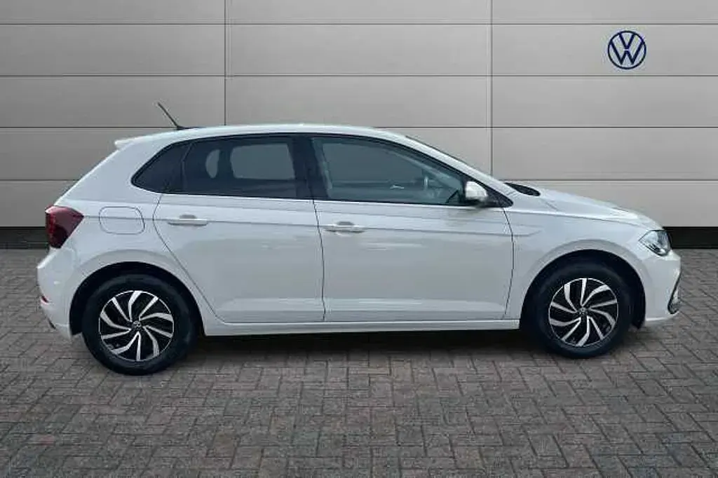 Used VW Polo Life 95 HP (69 kW) 2023 Grey Hatchback