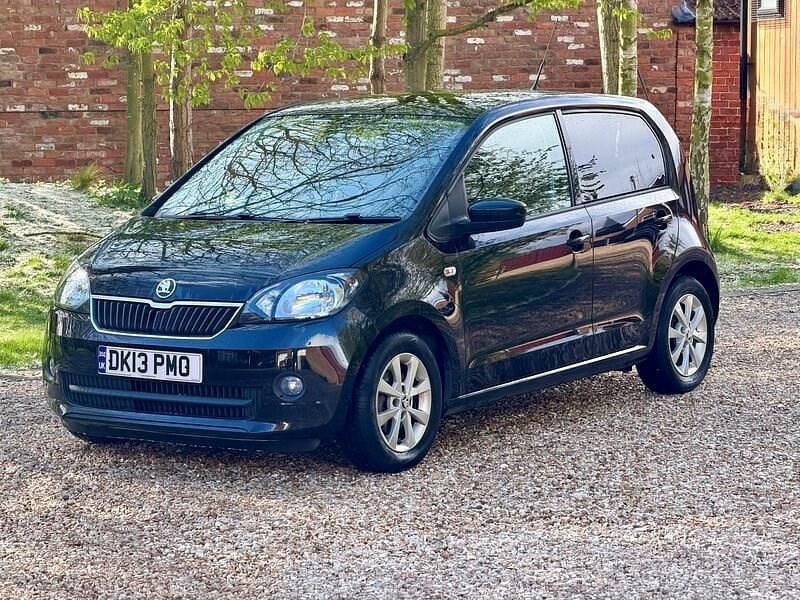 Used Skoda Citigo Elegance 75 HP (55 kW) 2013 Black Hatchback