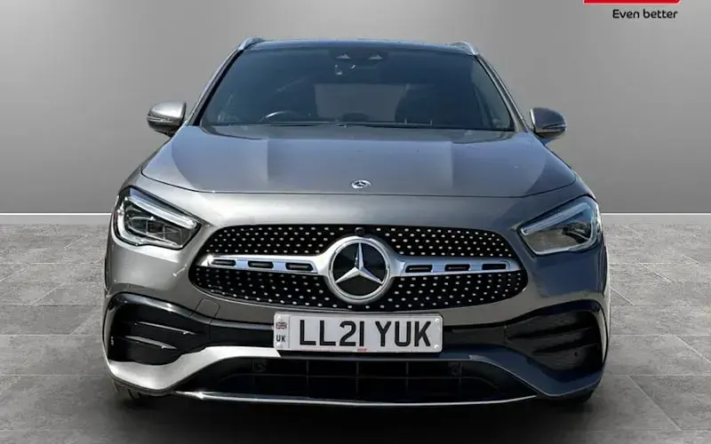 Used Mercedes GLA180 AMG line 136 HP (100 kW) 2021 Grey SUV