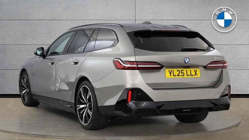 Used BMW 530e M Sport 295 HP (216 kW) 2025 Grey Estate