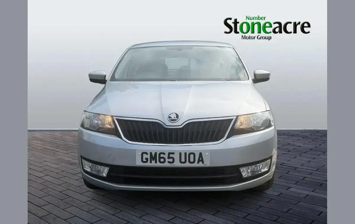 Used Skoda Rapid SE 110 HP (80 kW) 2016 Silver Hatchback