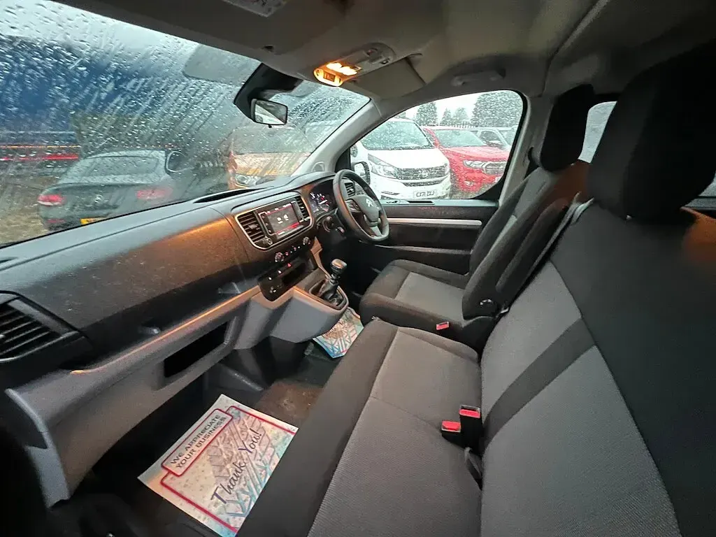 Used Citroën Dispatch 2022 White MPV