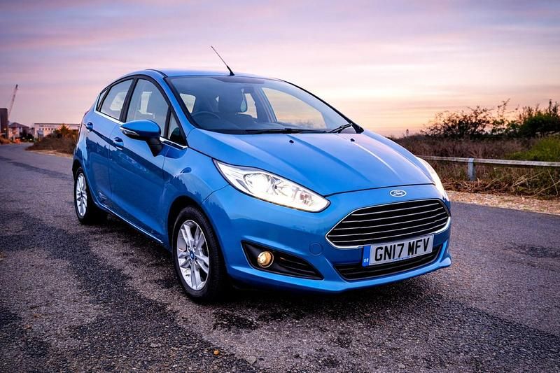 Used Ford Fiesta Zetec 2017 Blue Hatchback