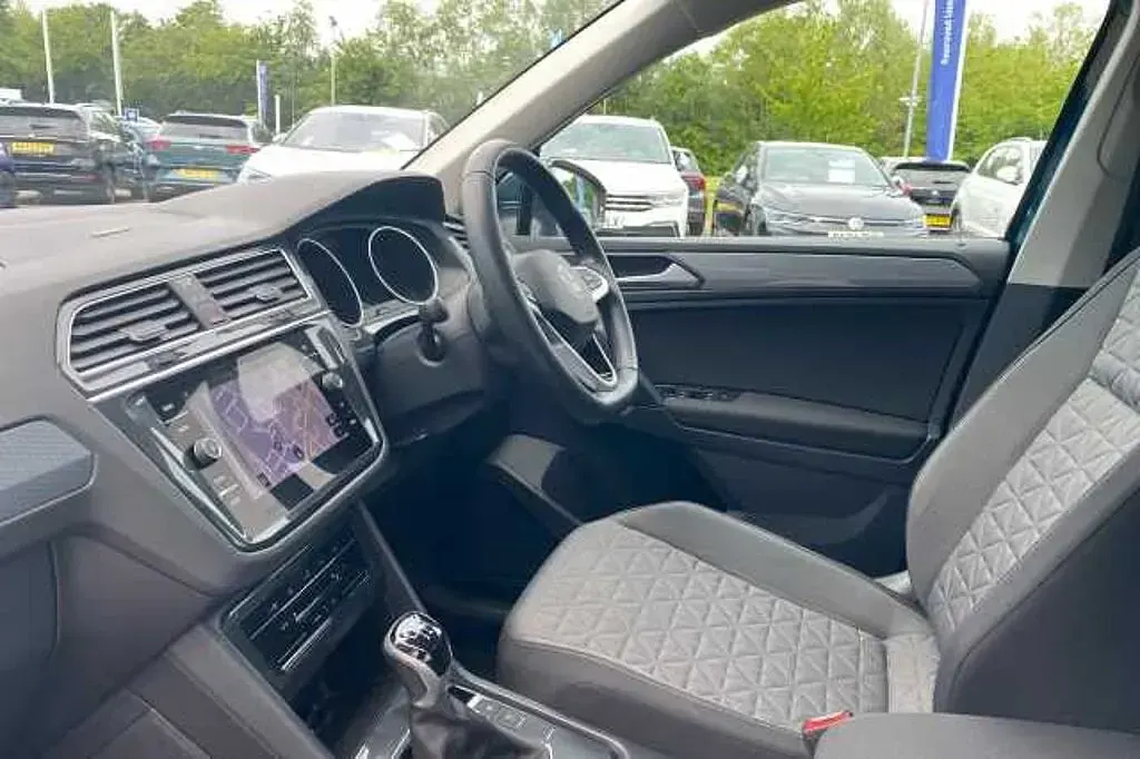 Used VW Tiguan 150 HP (110 kW) 2023 SUV