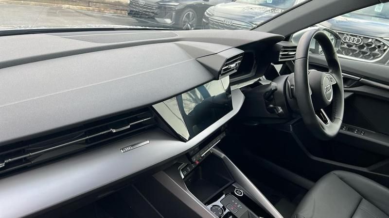 Used Audi A3 Comfort 150 HP (110 kW) 2023 Silver Sedan