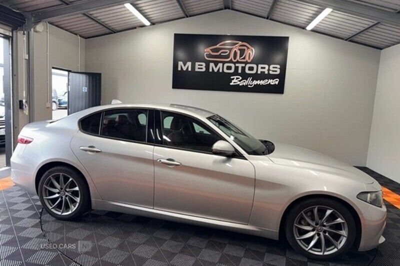 Silver Used 2018 Alfa Romeo Giulia Super Sedan | £10,995 (Good price) - Image 1/1