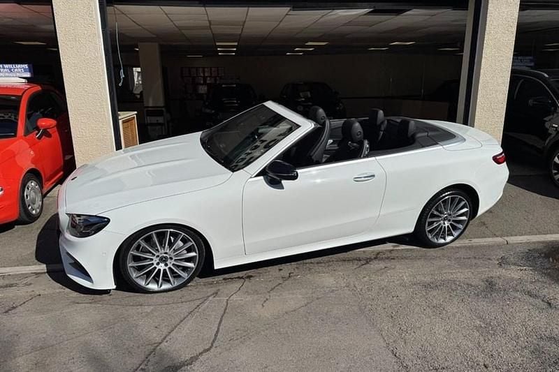 Used Mercedes E220 AMG line 194 HP (142 kW) 2019 White Cabriolet