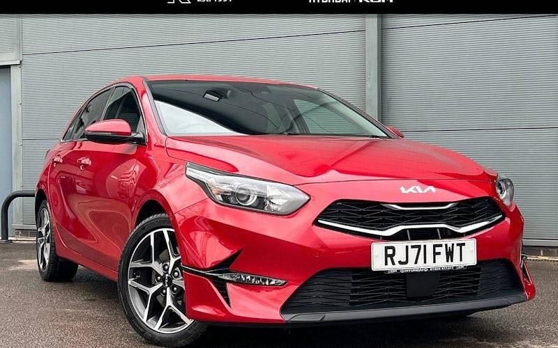 Used Kia Ceed 160 HP (117 kW) 2021 Hatchback