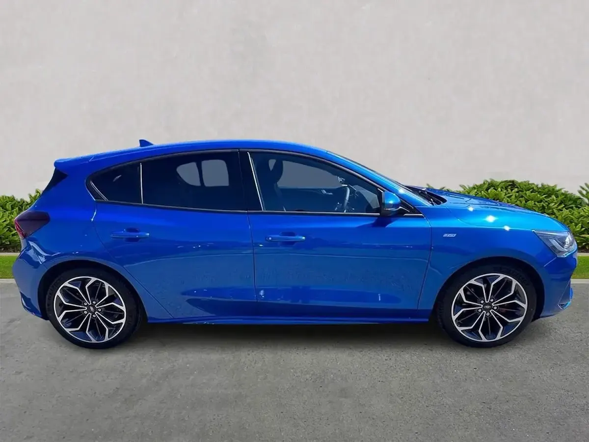 New Ford Focus ST-Line X 2026 Blue
