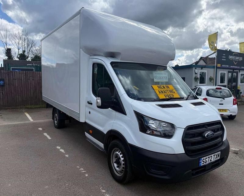 Begagnad Ford Transit 130 HK (95 kW) 2022 Vit Cab