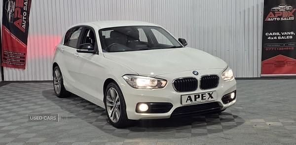 Used BMW 118 Sport Line 2019 White Hatchback
