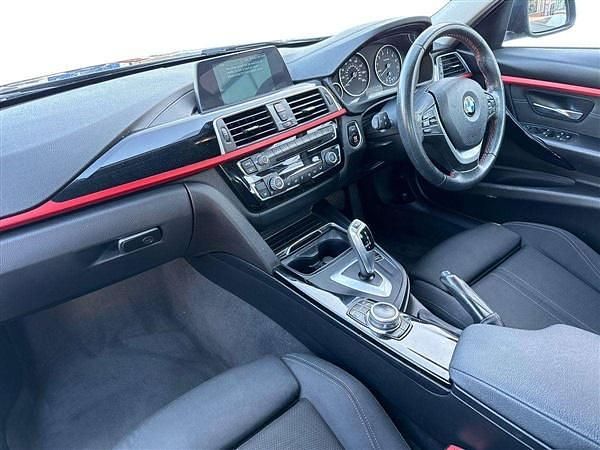 Used BMW 318 Sport Line 134 HP (98 kW) 2018 Black Sedan