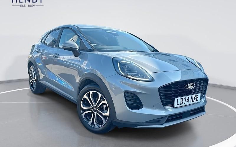 Used 2025 Ford Puma Titanium Hatchback | £18,990 (Fair price) - Image 1/4