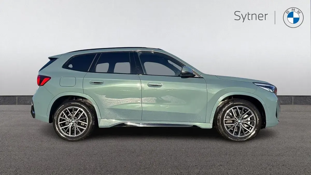 New BMW X1 M Sport 168 HP (123 kW) 2026 Green SUV