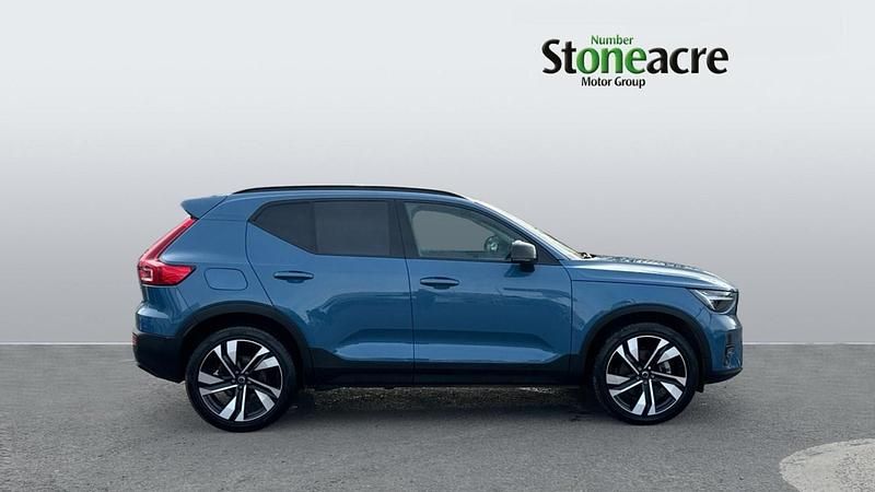 Used Volvo XC40 Ultra 2025 Blue SUV