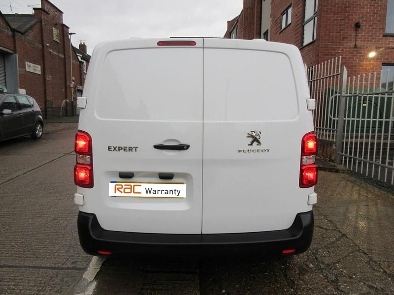 Used Peugeot Expert 2019 White Van