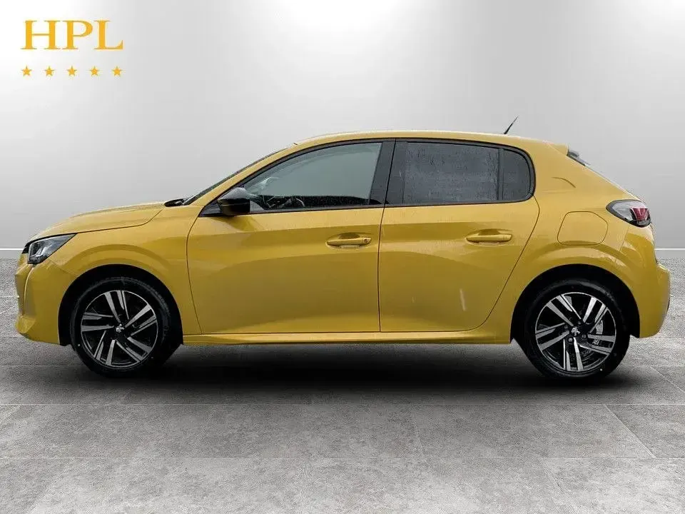 Usado Peugeot 208 Allure+ 100 HP (73 kW) 2023 Amarelo Citadino