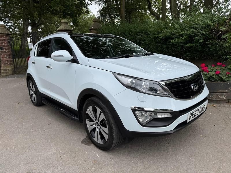 White Used 2013 Kia Sportage 3 SUV | £3,950 (Super price) - Image 1/4