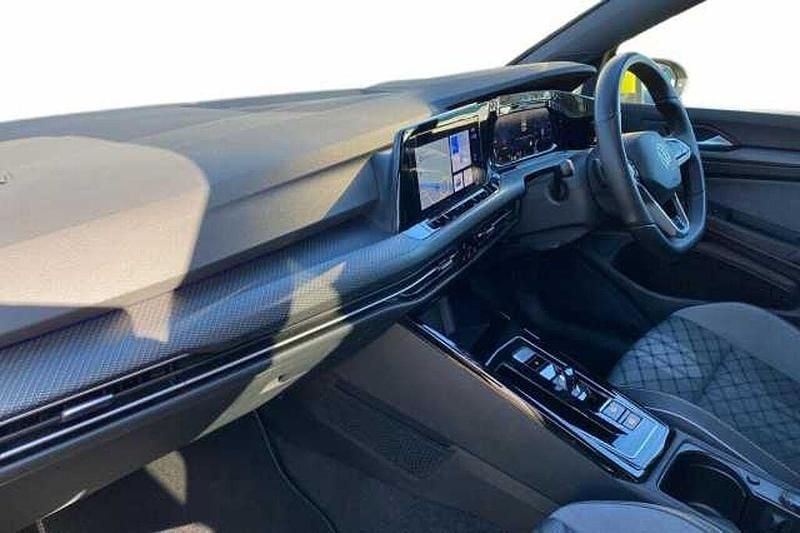 Used VW Golf VIII 150 HP (110 kW) 2024