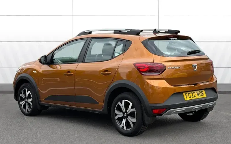 Used Dacia Sandero Prestige 91 HP (66 kW) 2022 Orange Hatchback