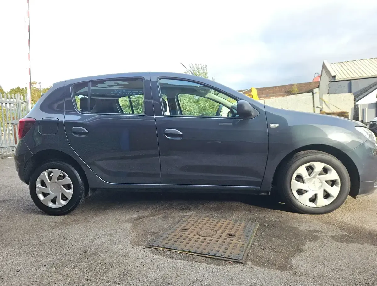 Used Dacia Sandero Ambiance 2018 Grey Hatchback