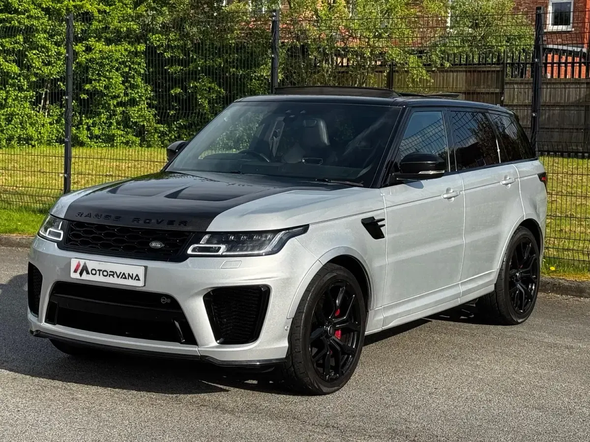 Used Land Rover Range Rover Sport SVR 575 HP (422 kW) 2019 Silver SUV