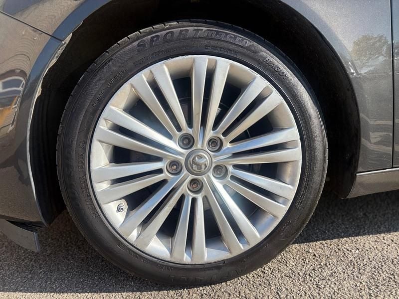 Second-hand Vauxhall Insignia 136 CP (100 kW) 2016 Gri Break