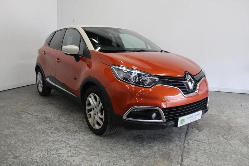 Second-hand Renault Captur Dynamique 90 CP (66 kW) 2014 Portocaliu SUV