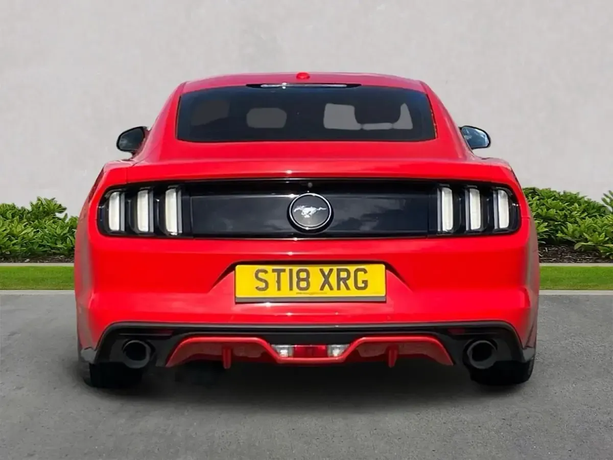 Usado Ford Mustang 310 HP (228 kW) 2018 Vermelho Coupé