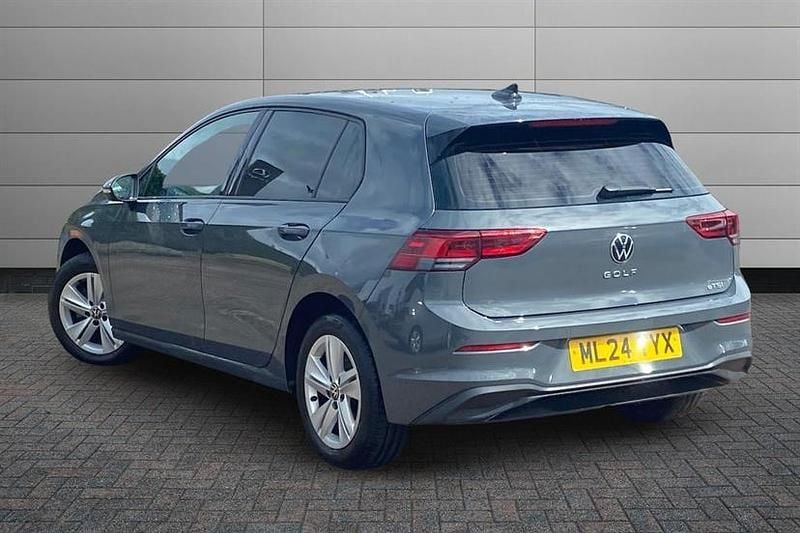 Used VW Golf VIII Life 150 HP (110 kW) 2024 Dolphin grey Hatchback