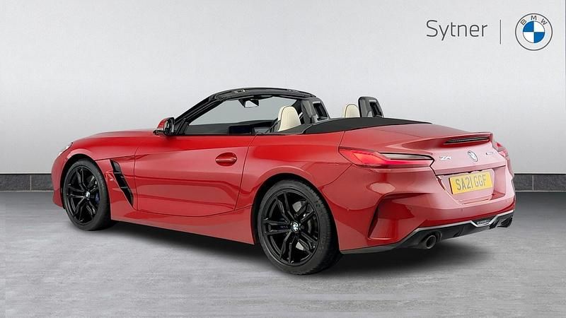 Used BMW Z4 M Sport 258 HP (189 kW) 2021 Red Cabriolet