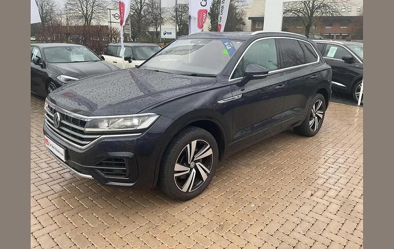 Used VW Touareg R-line 281 HP (206 kW) 2020 Blue SUV