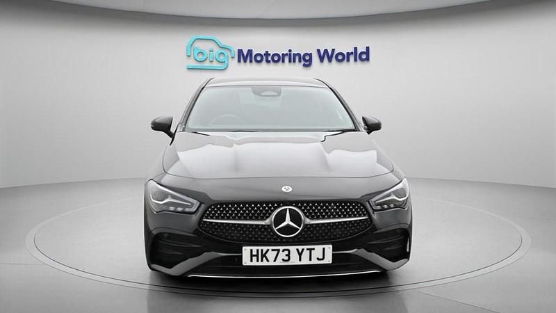 Used Mercedes CLA180 Shooting Brake AMG line 150 HP (110 kW) 2023 Black Estate