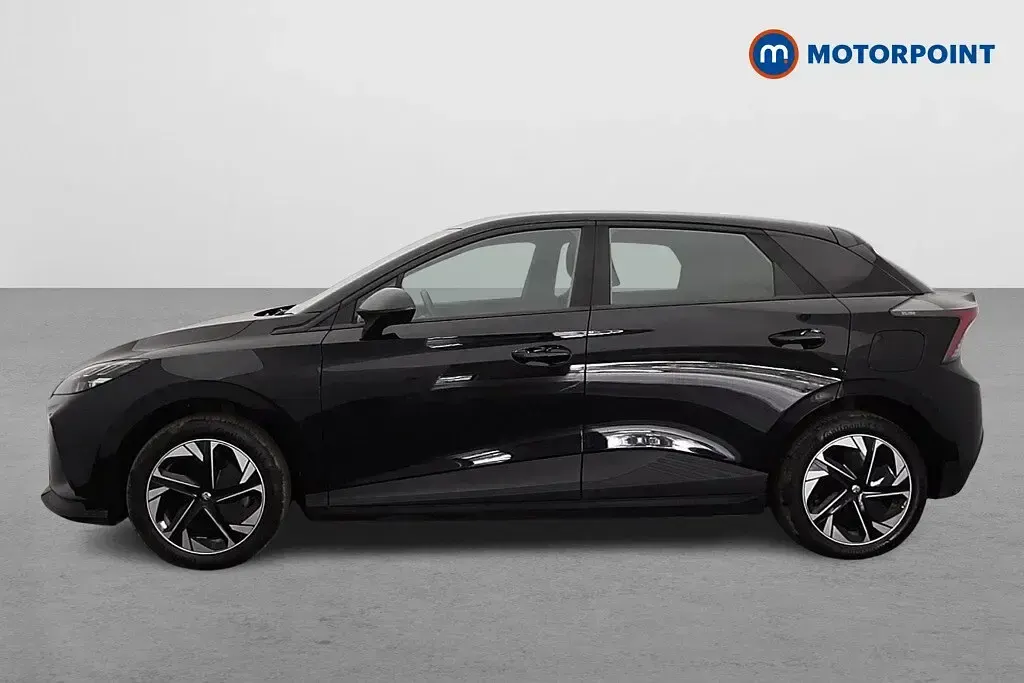 Used MG MG4 EV SE 319 kW (435 HP) 2023 Black Hatchback