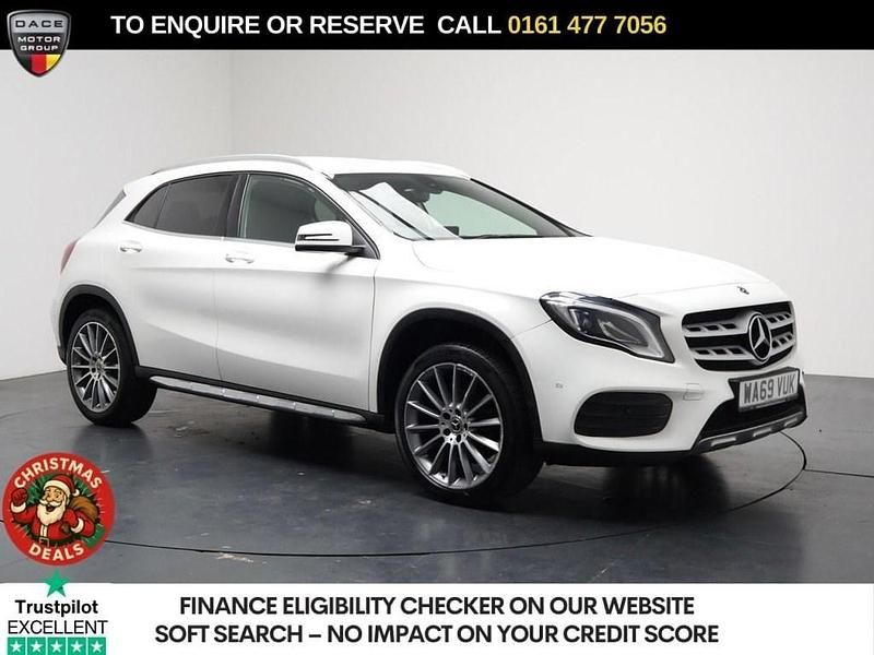 White Used 2019 Mercedes GLA180 AMG line SUV | £14,680 (Fair price) - Image 1/3