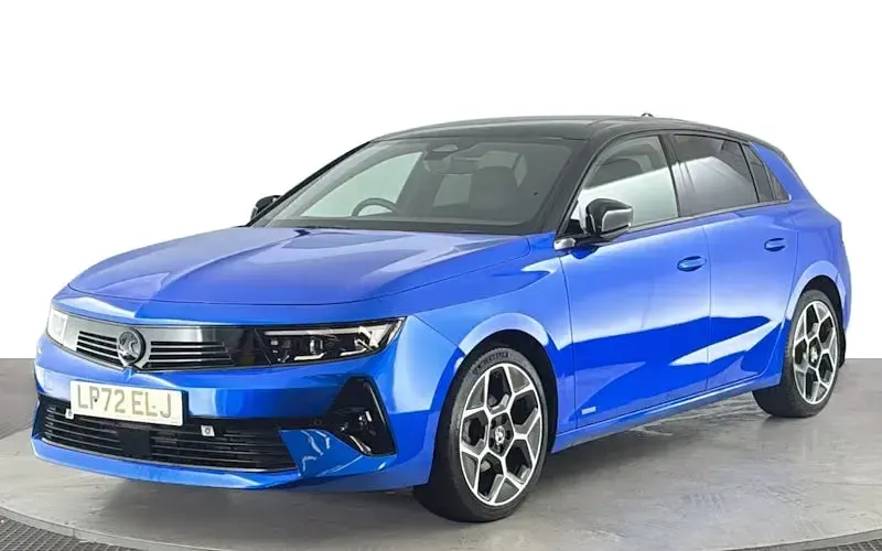 Used Vauxhall Astra Ultimate 131 HP (96 kW) 2026 Hatchback